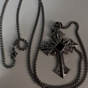 ⭑Collar plateado cruz.ᐟ