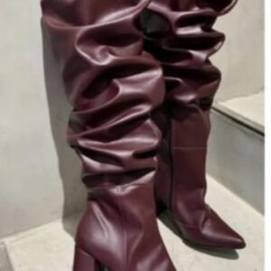 bota caña alta color bordo